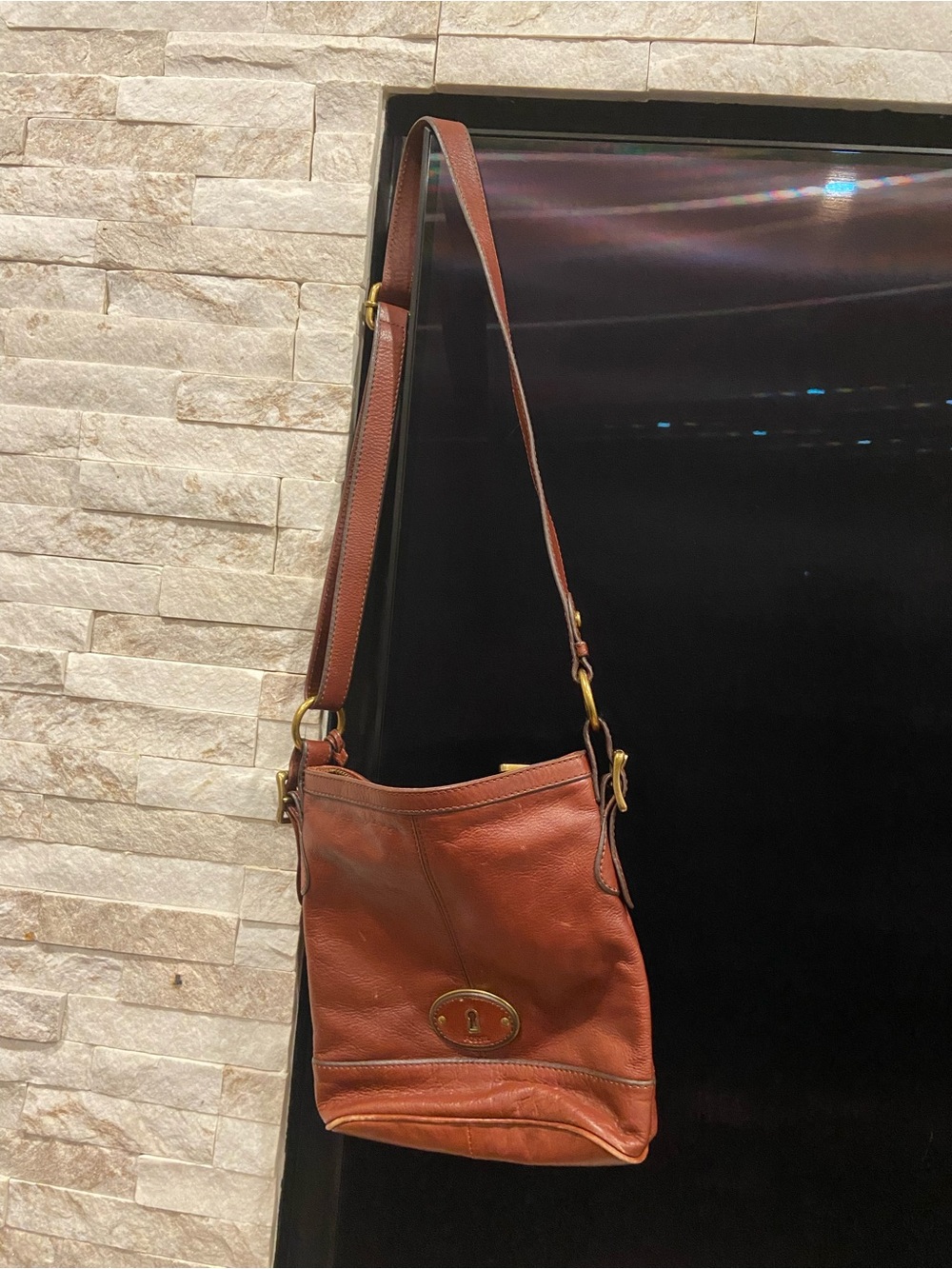 Fossil Maddox Leather Bucket Crossbody Bag brown cowhide leather Inc purse charm